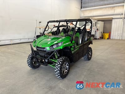 2017 Kawasaki Teryx 4 2017 Kawasaki Teryx4 4x4 Utility Vehicle JKBRTCG1XHB503670 - główne zdjęcie licytacji z USA - miniatura