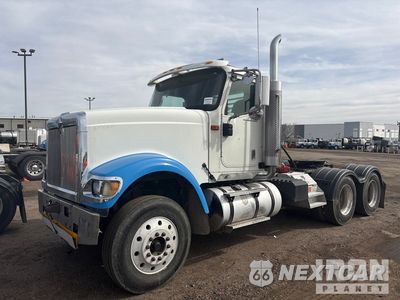 2006 International 5900 I 2006 International 5900i 6x4 T/A Day Cab Truck Tractor 1HSXRAPR36J221861 - główne zdjęcie licytacji z USA - miniatura