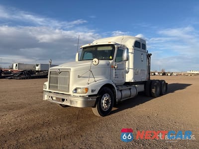 2005 International 9400 I 2005 International 9400i 6x4 T/A Sleeper Truck Tractor 3HSCNAPR95N006328 - główne zdjęcie licytacji z USA - miniatura