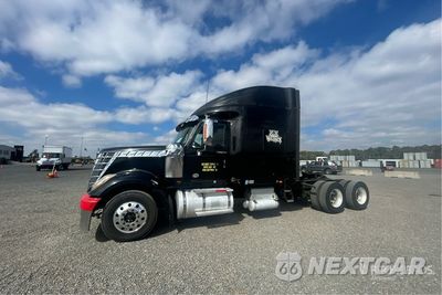2014 International Lonestar 2014 International LoneStar 6x4 T/A Sleeper Truck Tractor 3HSCXSJR6EN799418 - główne zdjęcie licytacji z USA - miniatura