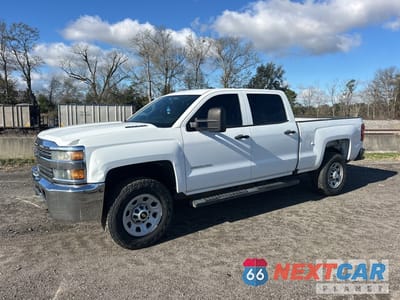 2016 Chevrolet 2500 Hd 2016 Chevrolet 2500 HD 4x2 Crew Cab Pickup 1GC1CUE82GF175598 - główne zdjęcie licytacji z USA - miniatura