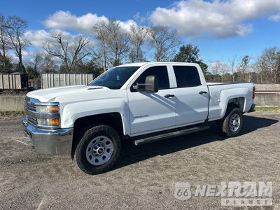 2016 Chevrolet 2500 Hd 2016 Chevrolet 2500 HD 4x2 Crew Cab Pickup 1GC1CUE82GF175598 - główne zdjęcie licytacji z USA - miniatura
