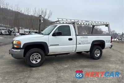 2005 GMC Sierra 2500 Hd 2005 GMC Sierra 2500HD 4x2 Pickup 1GTHC24U55E172988 - główne zdjęcie licytacji z USA - miniatura