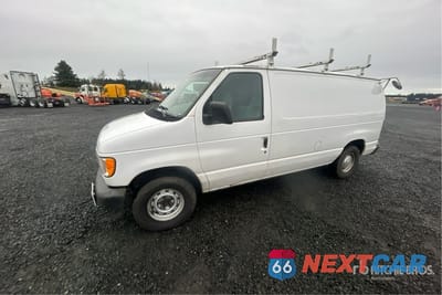 2002 Ford E-150 2002 Ford E-150 Cargo Van 1FTRE14202HA78938 - główne zdjęcie licytacji z USA - miniatura
