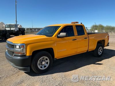 2017 Chevrolet Silverado 1500 2017 Chevrolet Silverado 1500 4x2 Extended Cab Pickup 1GCRCNEC1HZ304668 - główne zdjęcie licytacji z USA - miniatura