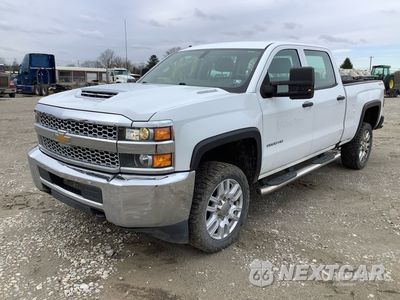 2019 Chevrolet Silverado 2500 Hd 2019 Chevrolet Silverado 2500HD 4x4 Crew Cab Pickup 1GC1KREY4KF238841 - główne zdjęcie licytacji z USA - miniatura