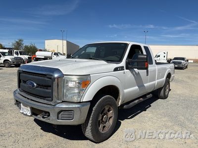2015 Ford F-250 2015 Ford F-250 XL 4x4 Extended Cab Pickup 1FT7X2B69FEC24595 - główne zdjęcie licytacji z USA - miniatura
