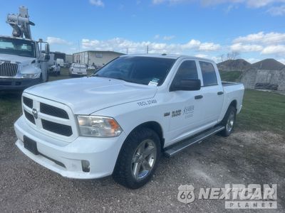 2018 Ram 1500 2018 Ram 1500 4x2 Crew Cab Pickup 3C6RR6KT4JG202707 - główne zdjęcie licytacji z USA - miniatura