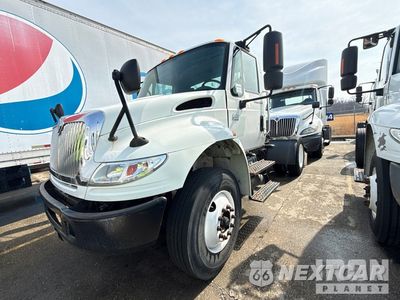 2007 International 4400 2007 International 4400 4x2 S/A Day Cab Truck Tractor (Inoperable) 1HSMKAAN47H410427 - główne zdjęcie licytacji z USA - miniatura