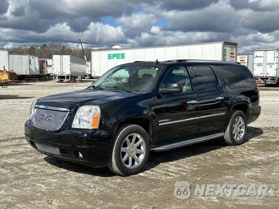 2014 GMC Denali 2014 GMC Denali Yukon 4WD SUV 1GKS2MEF6ER174203 - główne zdjęcie licytacji z USA - miniatura