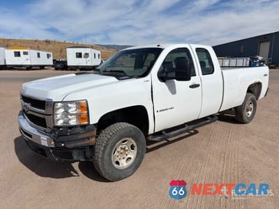 2008 Chevrolet 2500 2008 Chevrolet 2500 HD 4x4 Extended Cab Pickup 1GCHK29K08E168930 - główne zdjęcie licytacji z USA - miniatura