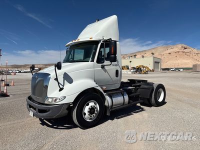 2008 International 8600 Sba 2008 International 8600 SBA 4x2 S/A Day Cab Truck Tractor 1HSHWAHN29J079225 - główne zdjęcie licytacji z USA - miniatura