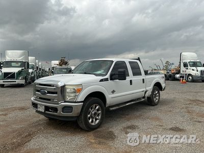 2015 Ford F-250 2015 Ford F-250 XL 4x4 Crew Cab Pickup 1FT7W2BTXFEB11781 - główne zdjęcie licytacji z USA - miniatura
