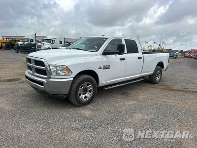 2016 Ram 2500 2016 Ram 2500 4x2 Crew Cab Pickup 3C6UR4HL6GG166159 - główne zdjęcie licytacji z USA - miniatura