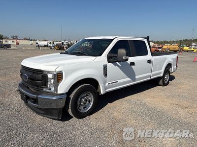 2019 Ford F-250 2019 Ford F-250 4x2 Crew Cab Pickup 1FT7W2AT9KEC67161 - główne zdjęcie licytacji z USA - miniatura