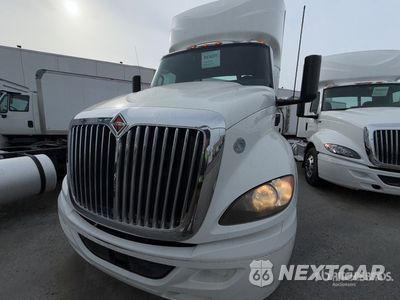 2018 International Rh 613 2018 International RH613 4x2 S/A Day Cab Truck Tractor 3HSDXTZNXJN731564 - główne zdjęcie licytacji z USA - miniatura