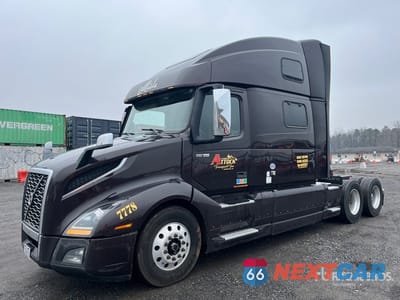 2019 Volvo Vnl 860 2019 Volvo VNL860 6x4 T/A Sleeper Truck Tractor 4V4NC9EH0KN203822 - główne zdjęcie licytacji z USA - miniatura