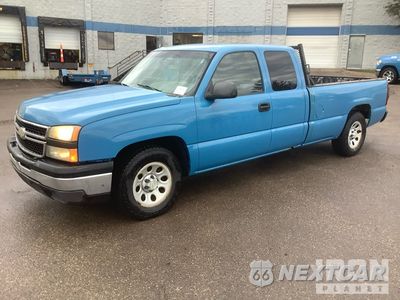 2007 Chevrolet 1500 2007 Chevrolet 1500 4x2 Extended Cab Pickup 1GCEC19Z17E147039 - główne zdjęcie licytacji z USA - miniatura