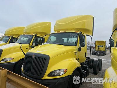 2018 International Rh 613 2018 International RH613 6x4 T/A Day Cab Truck Tractor 3HSDWTZR2JN634316 - główne zdjęcie licytacji z USA - miniatura