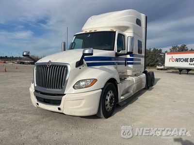 2020 International Lt 625 2020 International LT625 6x4 T/A Sleeper Truck Tractor 3HSDZTZRXLN884798 - główne zdjęcie licytacji z USA - miniatura