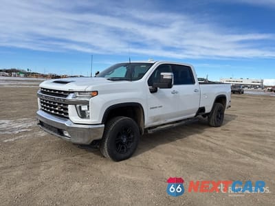 2021 Chevrolet Silverado 3500 Hd 2021 Chevrolet Silverado 3500HD LTZ 4x4 Crew Cab Pickup 1GC4YUEY9MF214388 - główne zdjęcie licytacji z USA - miniatura