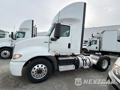 2018 International Rh 613 2018 International RH613 S/A Day Cab Truck Tractor 3HSDXTZN8JN731563 - główne zdjęcie licytacji z USA - miniatura