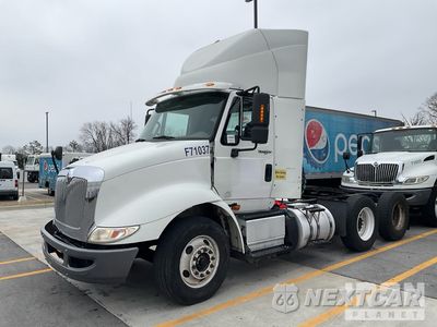 2014 International 8600 2014 International 8600 T/A Day Cab Truck Tractor 6x4 1HSHXSNRXEH041236 - główne zdjęcie licytacji z USA - miniatura
