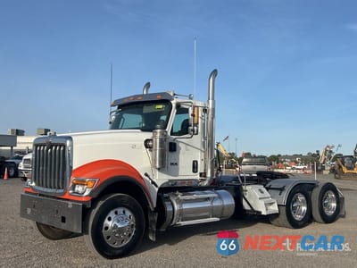 2019 International Hx 520 2019 International HX520 6x4 Heavy Haul T/A Day Cab Truck Tractor 3HSDPAPT7KN300221 - główne zdjęcie licytacji z USA - miniatura