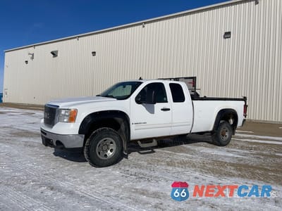 2008 GMC Sierra 3500 Hd 2008 GMC Sierra 3500HD SLT 4x4 Extended Cab Pickup 1GTHK39K68E208403 - główne zdjęcie licytacji z USA - miniatura
