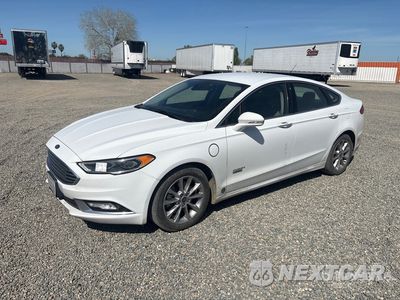 2017 Ford Fusion Se 2017 Ford Fusion SE Hybrid Automobile 3FA6P0PU3HR254043 - główne zdjęcie licytacji z USA - miniatura