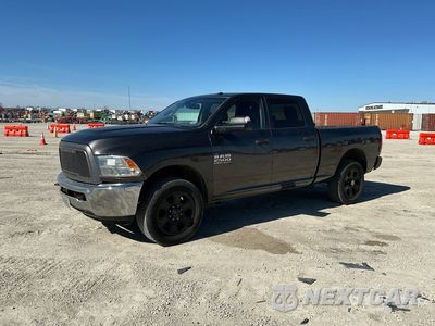 2016 Ram 2500 2016 Ram 2500 ST 4x2 Crew Cab Pickup 3C6UR4CL6GG221538 - główne zdjęcie licytacji z USA - miniatura