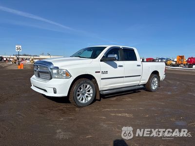 2015 Ram 1500 2015 Ram 1500 4x4 Crew Cab Pickup 1C6RR7WM2FS573017 - główne zdjęcie licytacji z USA - miniatura