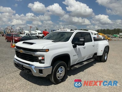 2024 Chevrolet Silverado 3500 Hd 2024 Chevrolet Silverado 3500HD LT 4x4 Crew Cab Pickup 1GC4YTEYXRF315134 - główne zdjęcie licytacji z USA - miniatura