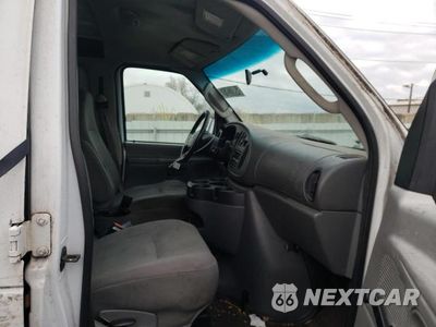 Piąte zdjęcie samochodu w środku: 2006 FORD ECONOLINE E350 SUPER DUTY VAN VIN:1FTSE34L46DB23673 - miniatura