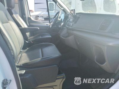 Piąte zdjęcie samochodu w środku: 2020 FORD TRANSIT T-350 VIN:1FTBW3X86LKB80890 - miniatura