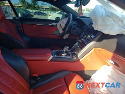Piąte zdjęcie samochodu w środku: 2020 BMW 840I VIN:WBADZ2C08LCD46749 - miniatura