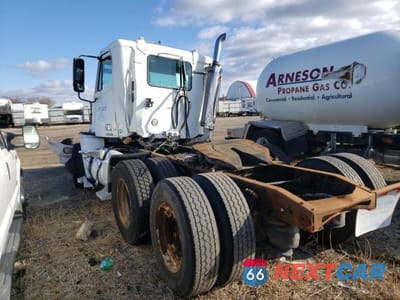 Trzecie zdjęcie samochodu z tyłu: 2007 FREIGHTLINER CONVENTIONAL COLUMBIA VIN:1FUJA6CV37LX24598 - miniatura