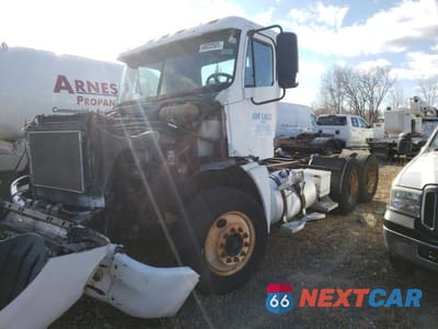 Drugie zdjęcie samochodu z przodu: 2007 FREIGHTLINER CONVENTIONAL COLUMBIA VIN:1FUJA6CV37LX24598 - miniatura
