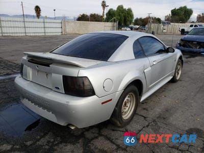 Czwarte zdjęcie samochodu z boku: 2002 FORD MUSTANG GT VIN:1FAFP42X72F239123 - miniatura