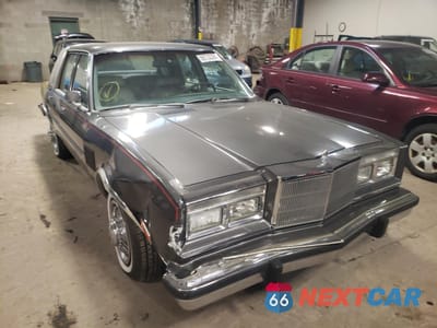 1983 CHRYSLER NEW YORKER FIFTH AVENUE 2C3BF66P0DR120895 - główne zdjęcie licytacji z USA - miniatura