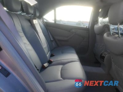 Zdjęcie 6 z 10 samochodu: 2001 MERCEDES-BENZ S 500 VIN:WDBNG75J11A196651 - miniatura
