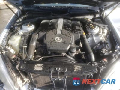 Zdjęcie 7 z 10 samochodu: 2001 MERCEDES-BENZ S 500 VIN:WDBNG75J11A196651 - miniatura