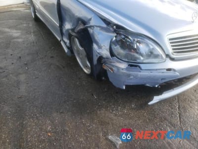 Zdjęcie 9 z 10 samochodu: 2001 MERCEDES-BENZ S 500 VIN:WDBNG75J11A196651 - miniatura