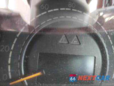 Zdjęcie 8 z 10 samochodu: 2001 MERCEDES-BENZ S 500 VIN:WDBNG75J11A196651 - miniatura