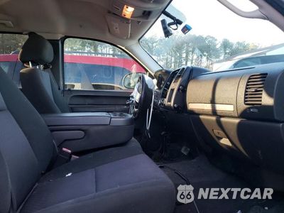 Piąte zdjęcie samochodu w środku: 2010 CHEVROLET SILVERADO K1500 LT VIN:1GCSKSE37AZ119632 - miniatura