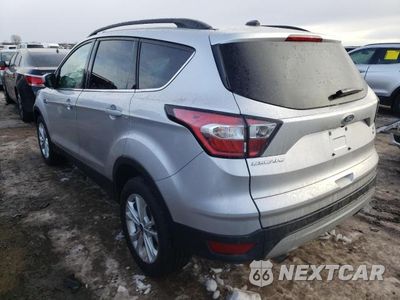 Trzecie zdjęcie samochodu z tyłu: 2018 FORD ESCAPE SE VIN:1FMCU0GD6JUA81330 - miniatura