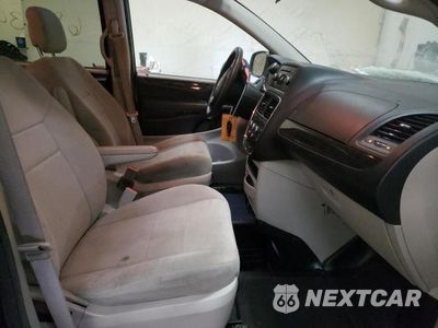 Piąte zdjęcie samochodu w środku: 2012 DODGE GRAND CARAVAN SE VIN:2C4RDGBG3CR398586 - miniatura