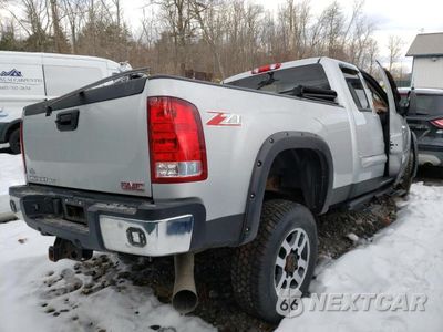 Czwarte zdjęcie samochodu z boku: 2012 GMC SIERRA K2500 SLE VIN:1GT220C88CZ301099 - miniatura