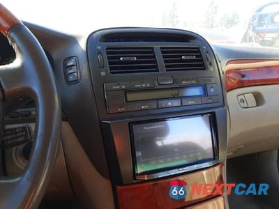 Zdjęcie 9 z 10 samochodu: 2002 LEXUS LS 430 VIN:JTHBN30F620055537 - miniatura