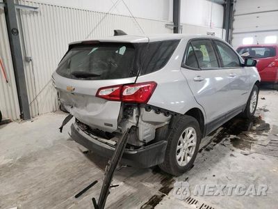 Czwarte zdjęcie samochodu z boku: 2018 CHEVROLET EQUINOX LS VIN:2GNAXHEV8J6134306 - miniatura